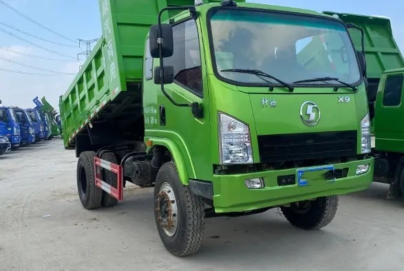 Carico nominale veloce verde estraente 15.37t del cambio di colore SHACMAN SX3310 dell'autocarro con cassone ribaltabile 150hp 4×2