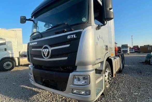 I secondi rimorchi 6X4 460hp Max Trailer Mass 40t degli attrezzi per bricolage hanno utilizzato la testa del trattore di Foton BJ4259