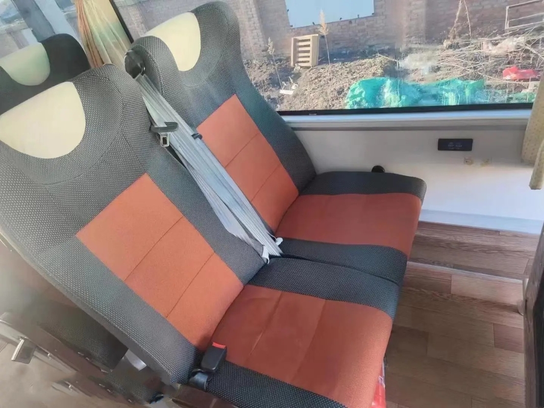 Il motore 12 di Weichai del bus turistico della seconda mano misura le doppie porte con un contatore 50 sedili Foton usato CA BJ6122
