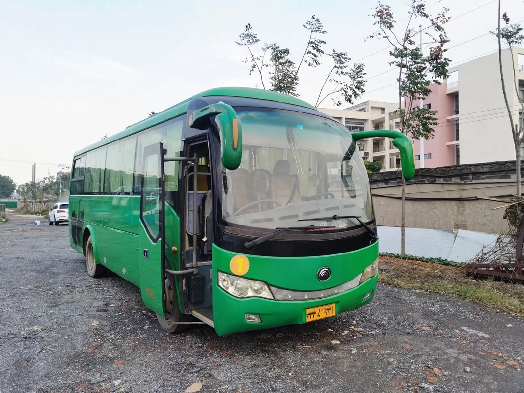 Finestra di sigillamento del bus ZK6879 di Yutong della seconda mano dei sedili del motore 39 dell'EURO usato IV Yuchai della vettura e del bus