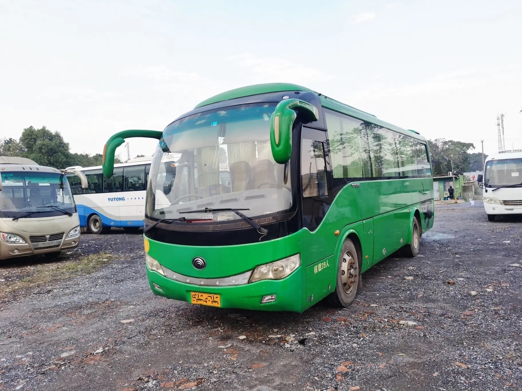 Finestra di sigillamento del bus ZK6879 di Yutong della seconda mano dei sedili del motore 39 dell'EURO usato IV Yuchai della vettura e del bus