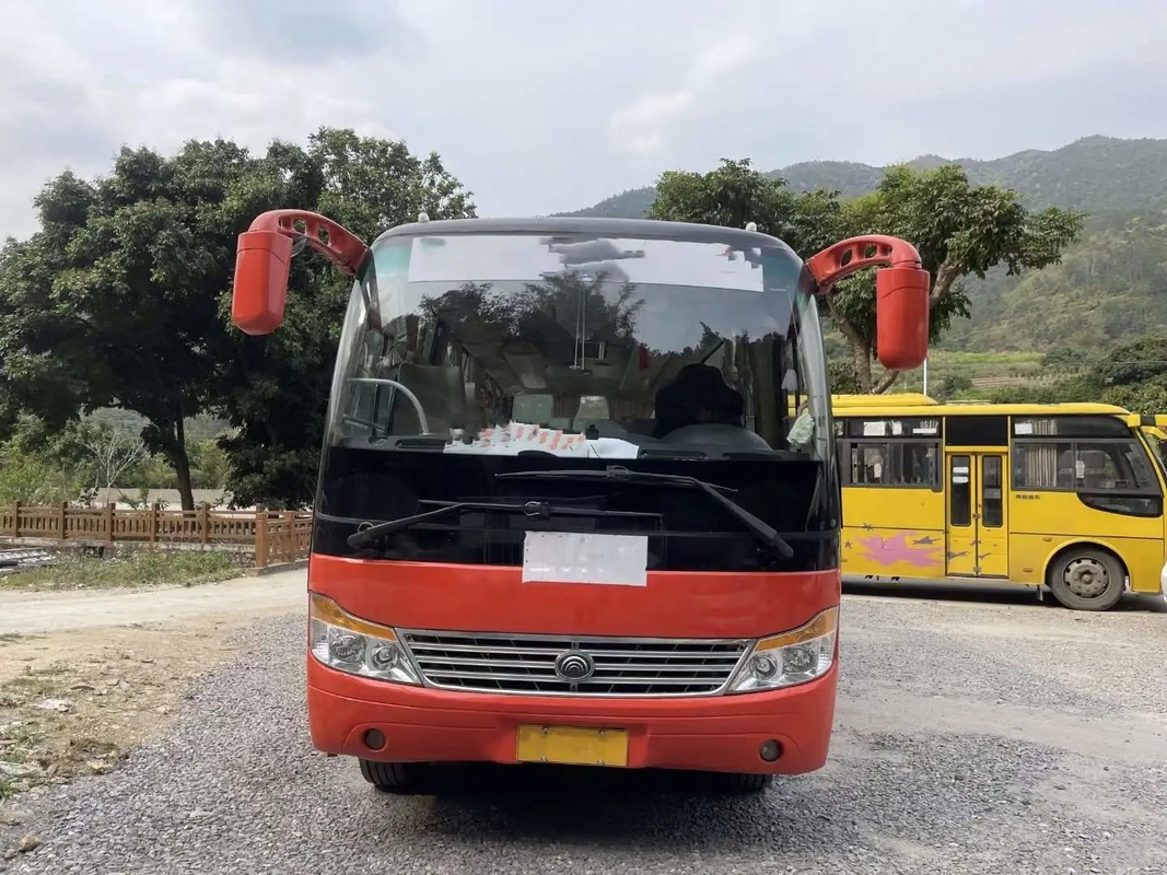 Finestra di scivolamento esterna della porta a battenti dei sedili del bus 30 della seconda mano Front Engine Used Yutong Bus ZK6752D