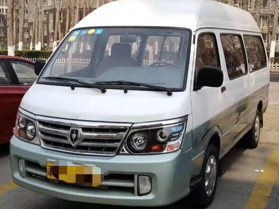 Minibus utilizzato SY6548 della mano del grande Hiace di Mini Coach High Roof 14 di scivolamento dei sedili JINBEI condizionatore d'aria della finestra secondo