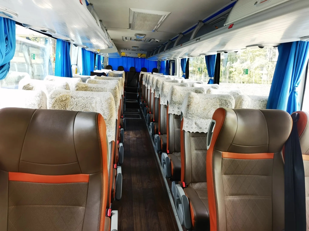 Il bus e la vettura utilizzati Middle Passenger Door 50 mette il bus a sedere ZK6119 di Youngtong della mano del A/C secondo del caricatore di USB del motore di Wechai