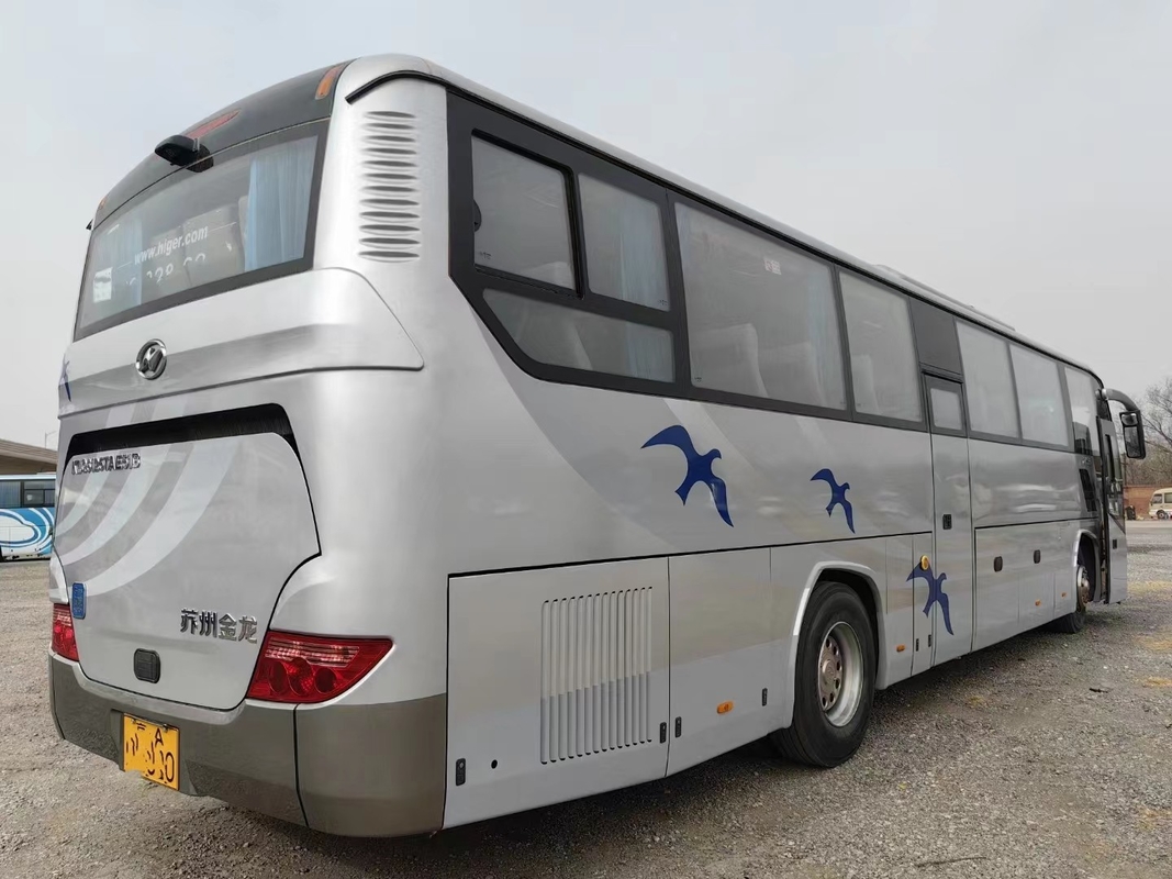 I sedili usati 12 del bus di giro 54 misura il motore con un contatore che dei cilindri di Yuchai 6 le doppie porte argentano mano più alto KLQ6125 di colore la seconda