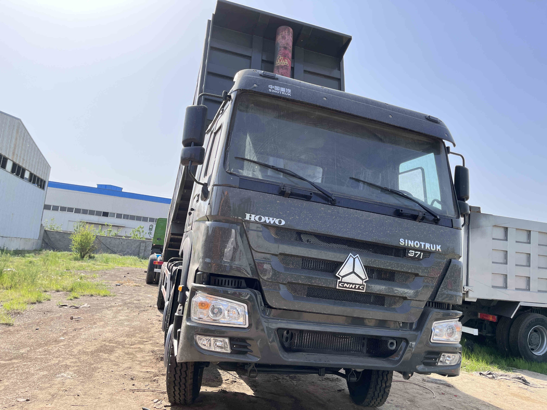 Motore utilizzato di Tipper Trucks 371hp Sinotruck 10,5 metri di 16t di seconda mano HOWO ZZ3317 del carico nominale 8×4