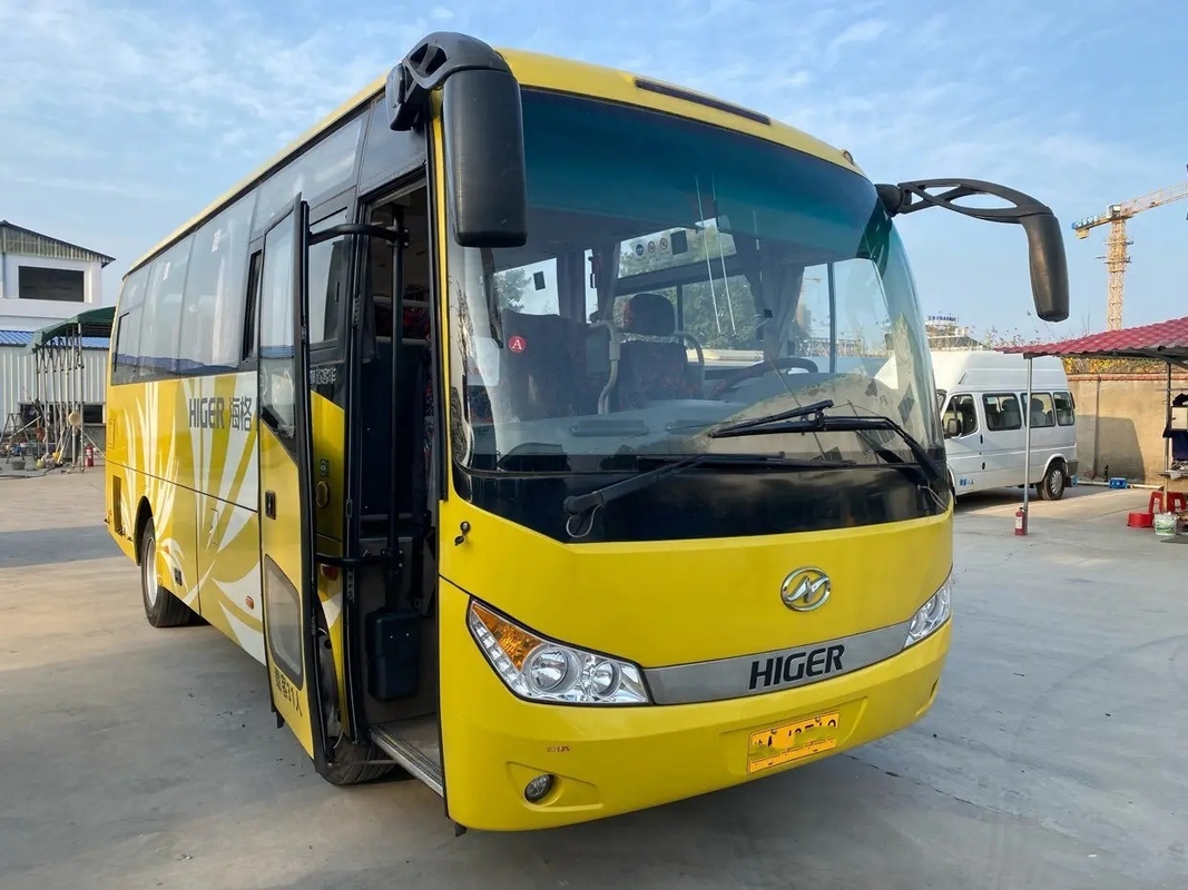 La porta a battenti esterna usata della finestra di scivolamento dei sedili dei cilindri 31 del motore 4 di Yuchai del bus della città ha usato KLQ6755