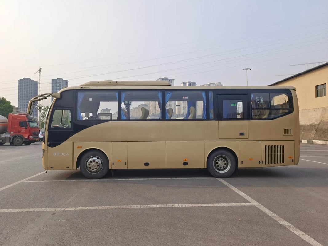Condizionatore d'aria dorato utilizzato del motore dei cilindri della porta 6 dei sedili KLQ6882 di colore 30 del bus di transito il singolo ha utilizzato il più alto bus