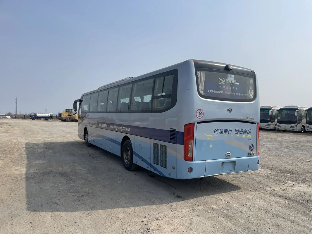 il secondo bus della mano 2016 anni ha utilizzato il motore blu-chiaro di Yuchai dei sedili di colore 48 del bus XMQ6120 di Kinglong 12 metri
