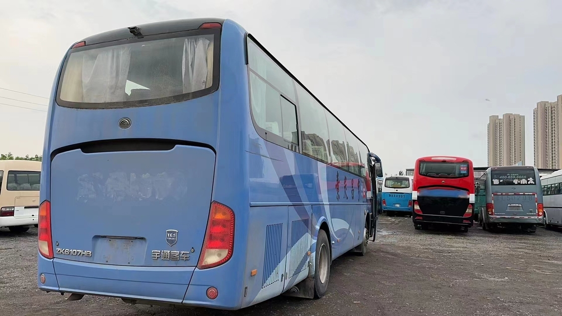 Il condizionatore d'aria blu di colore del motore di Yuchai della disposizione dei sedili dei sedili 2+3 del Microbus 60 della seconda mano ha usato giovane Tong Bus ZK6107
