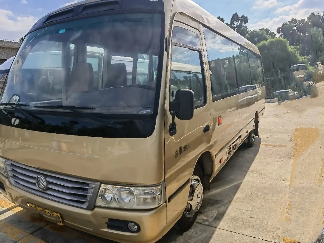 I piccoli sedili che usati del bus 28 Front Engine 7 metri ventila Conditoner 5250kg pongono freno il drago dorato XML9729 del peso 150hp