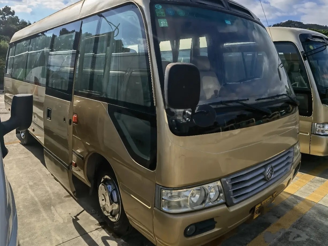 I piccoli sedili che usati del bus 28 Front Engine 7 metri ventila Conditoner 5250kg pongono freno il drago dorato XML9729 del peso 150hp