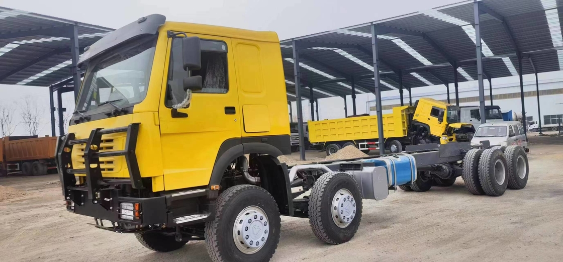 Telaio usato del camion del carico di Sinotruck Howo di modo dell'azionamento dei camion 8×4 del carico 11 metro di lunghezza 12 gomme