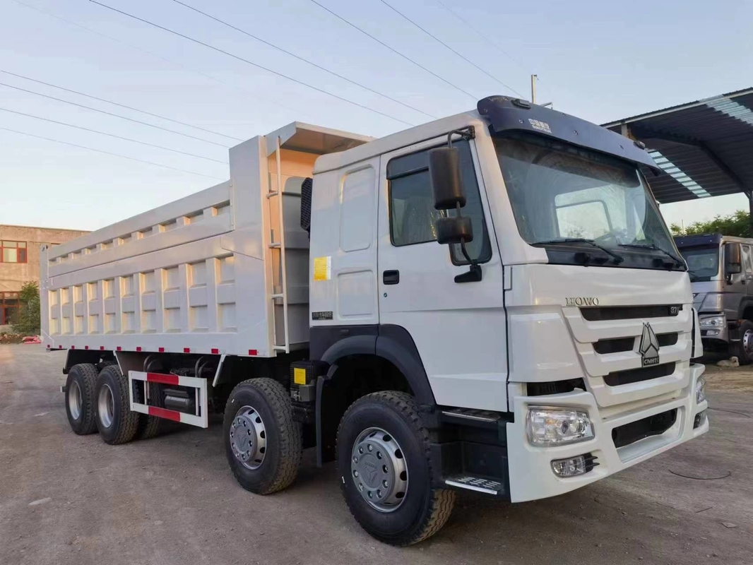 Il modo bianco usato dell'azionamento della guida a sinistra 8×4 di colore delle autocisterne 371 cavallo vapore ha utilizzato l'autocarro con cassone ribaltabile di HOWO