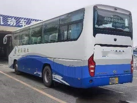 Bus di lusso utilizzati 47 sedili 2 porte del passeggero 11 metro del motore di mano rara di lunghezza giovane Tong Bus ZK6117 del A/C secondo