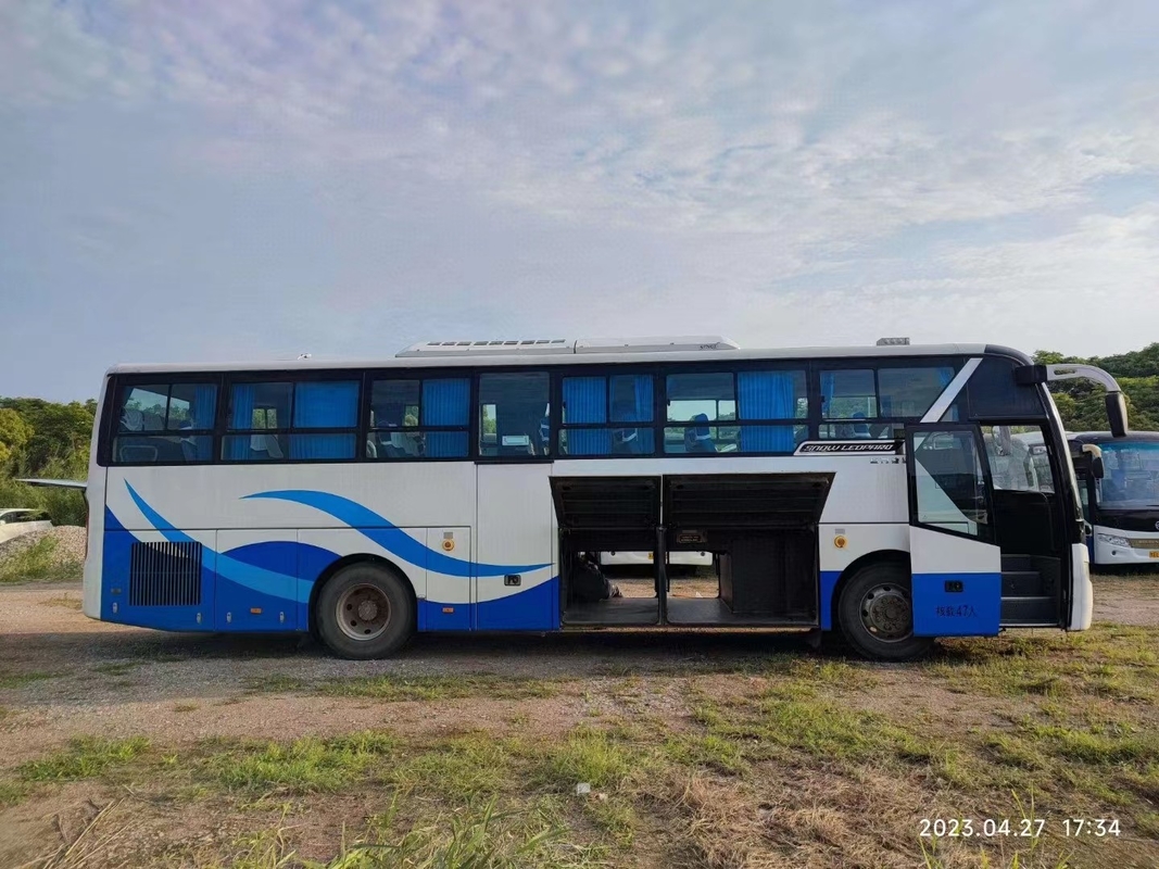 Il motore raro della porta media del compartimento di bagagli dei sedili dei bus e delle vetture 47 della seconda mano ha usato Dragon Bus dorato XML6113