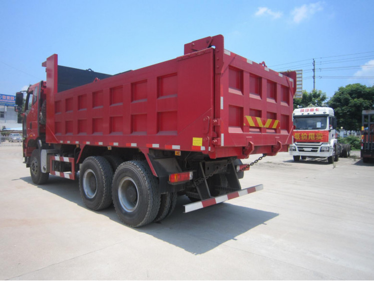 Usato autocarro con cassone ribaltabile i cilindri piani FAW Tipper Truck RHD limite di emissione 6 dell'EURO II della cabina del modo dell'azionamento 6×4