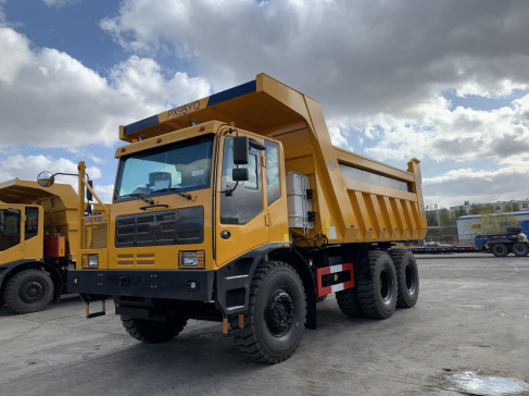 Carrozza piena VELOCE estraente di contrappeso del Ampio-corpo del reversibile dell'azionamento del motore 530hp 6×6 di Weichai del cambio dell'autocarro con cassone ribaltabile PX95