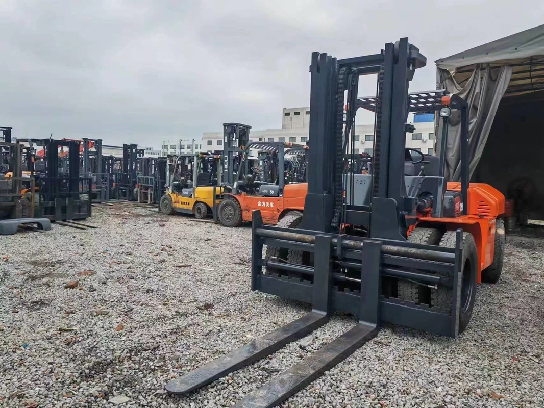 il secondo carrello a mano 12 ha valutato la dimensione di sollevamento di HELI Forklift Truck usata la capacità 5.7*2.4*3.2m