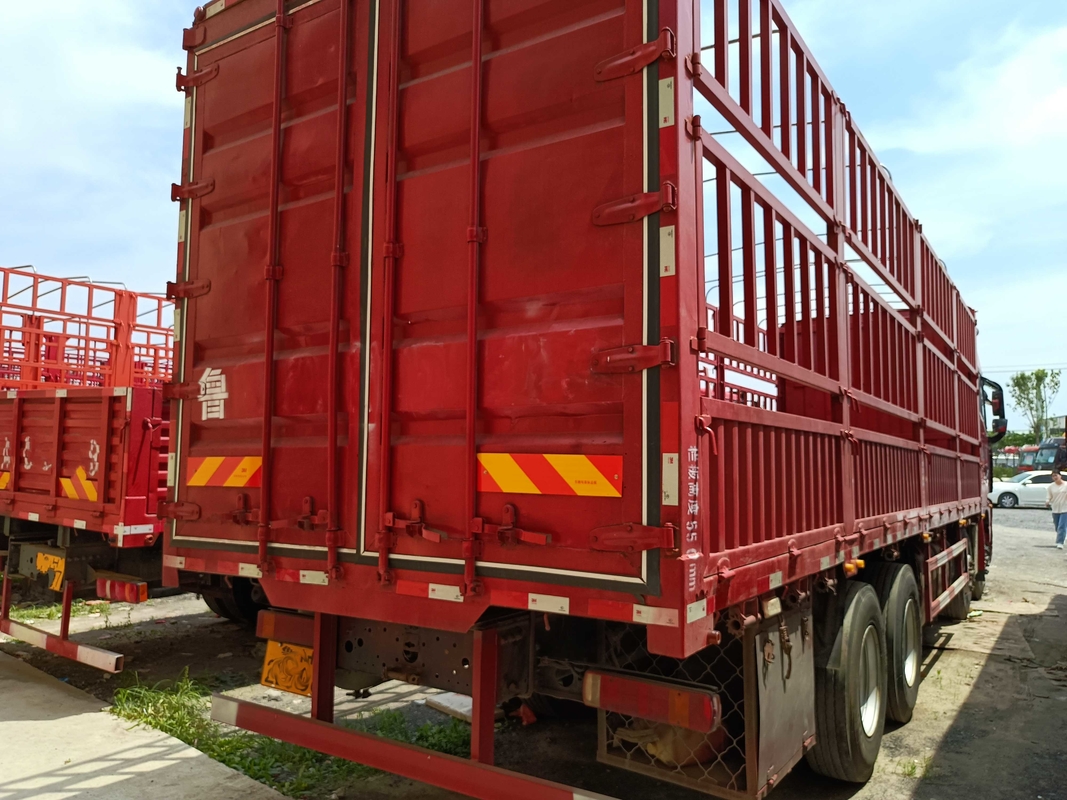 secondo camion della mano 12 metri del motore diesel 8×4 dell'azionamento di guida a sinistra di lunghezza di modo recinto Truck di Foton di 2020 anni