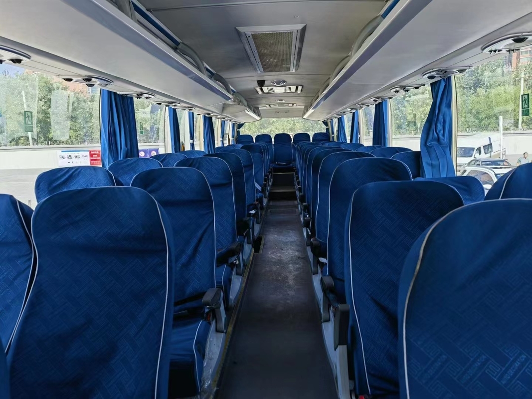 Giovani sedili bianchi di colore 53 di Tong Bus ZK6112 12 metri di Weichai del condizionatore d'aria di lunghezza del motore 336hp di seconda vettura Bus della mano