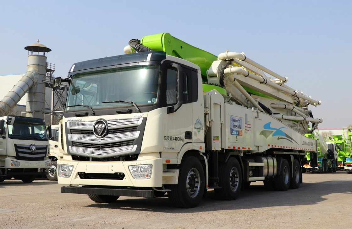 Camion pompaggio usato 56 metri di lunghezza tubo 6×4 Dirve Mode Camion pompaggio foton calcestruzzo