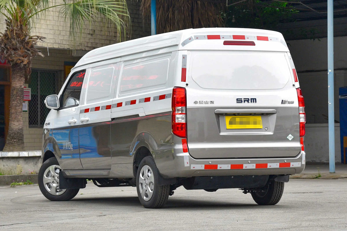 Autobus usato Mci Jinbei Modello 2023 camion minivan 2 posti aria condizionata CNG