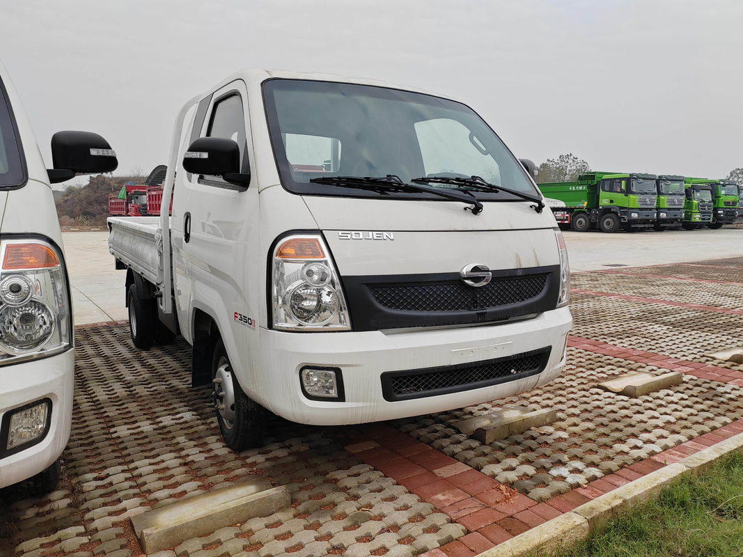 Camion camion dimensione 4 * 2 modalità di guida Sojen camion leggero cabina singola Diesel Isuzu motore