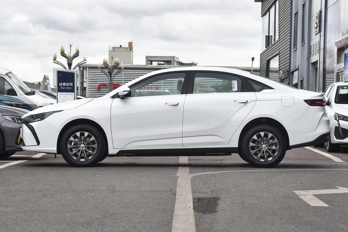 Veicoli elettrici Geely Atlas G6 Modello Nuovo 410KM 136hp Pure Electric