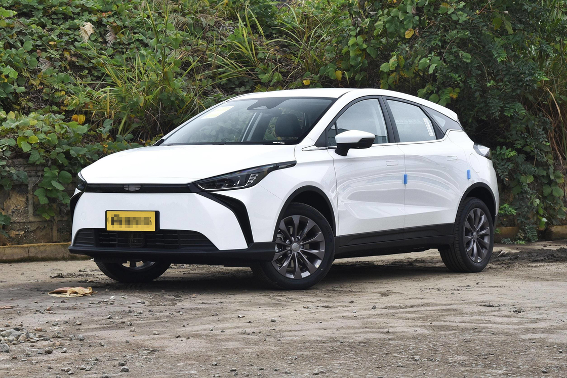Nuove auto elettriche Geely Atlas M6 Modello 5 sedili 450 km lunghe distanze durata della batteria