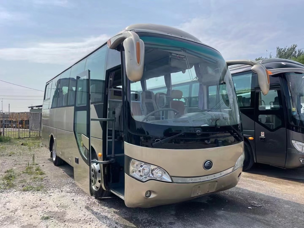 Vecchio pullman 35 posti Yutong ZK6808 portabagagli trasmissione manuale con aria condizionata