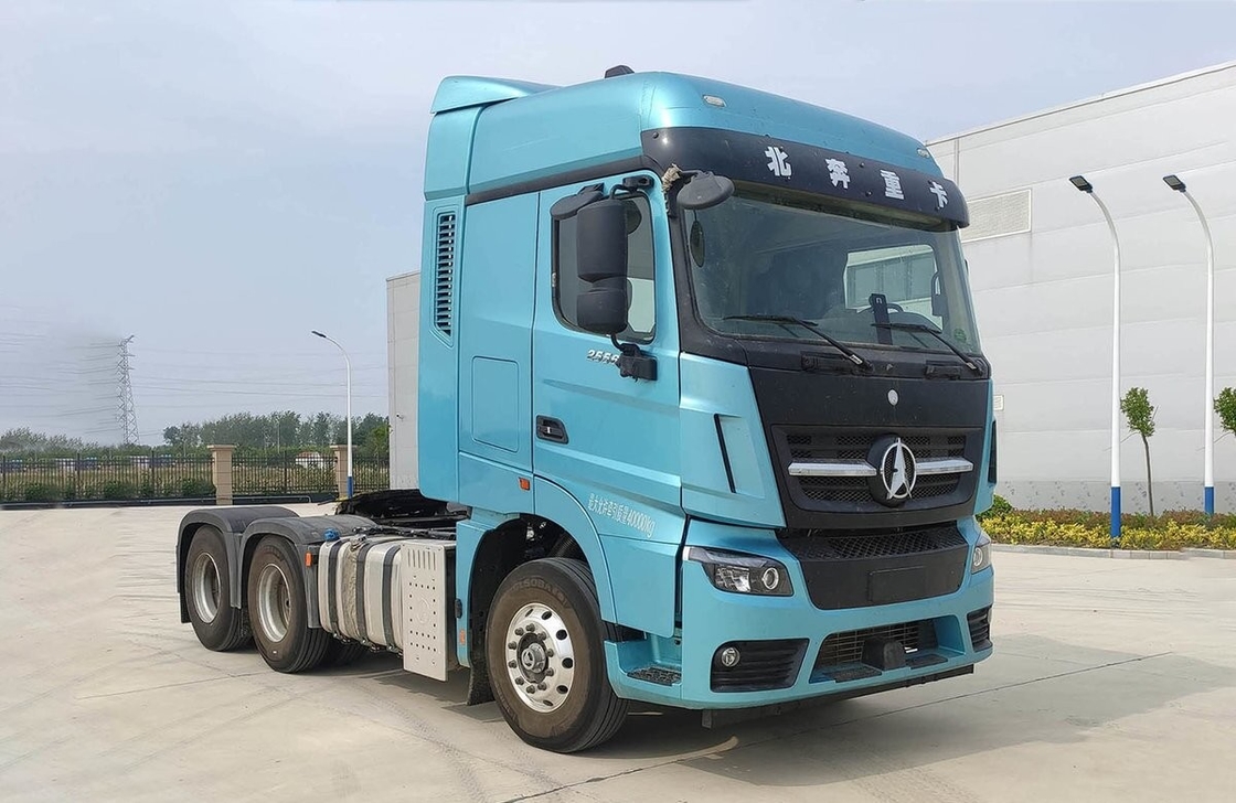 Zf Gearbox Amt 560hp Used Fuel Oil Trucks Beiben testa di cavallo 6*4 Drive Mode 3 assi