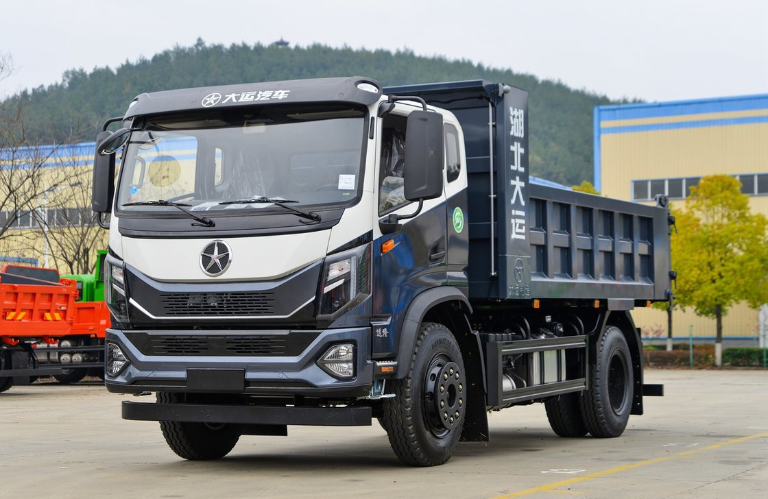 Camion spazzatura in vendita Yuchai Motore 180hp Dayun 4*2 Tipper 6 pneumatici cabina standard
