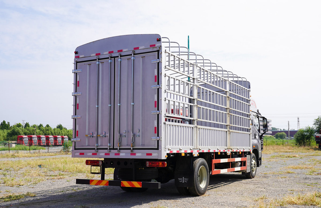 Camion leggero usato Fast Gearbox AMT 4*2 Drive Mode Fence Box High Roof Cab