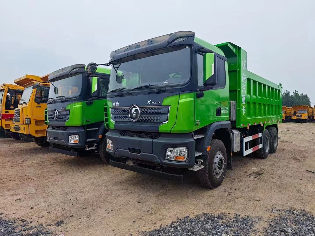Camion a gomma 40t Usato Shacman 6×4 X3000 Dumper Heavy Duty 375hp Weichai 2021 Anno
