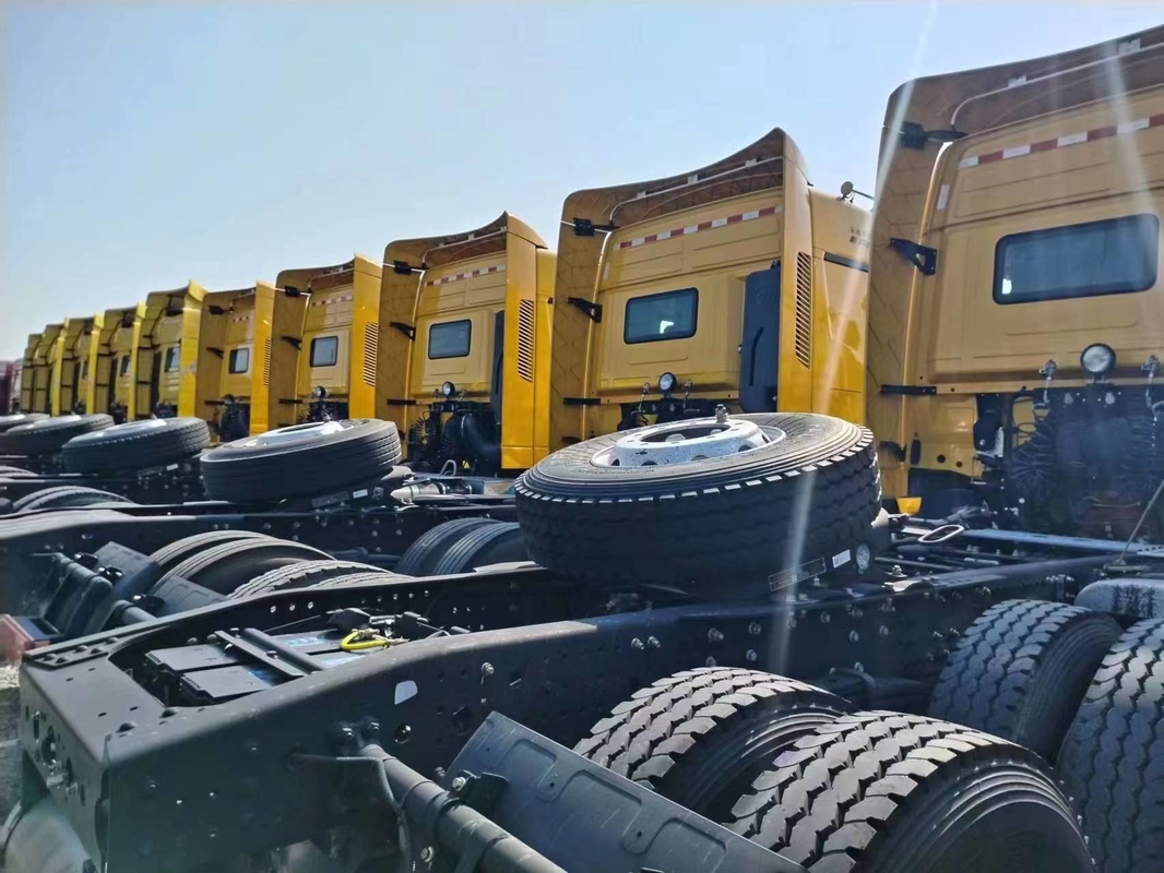 Nuovi trattori 6*4 Foton GTL Horse 510hp Giallo Colore 10 pneumatici automatici 2021 Anno