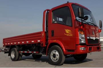 3 tonnellate Lunghezza del camion Cisterna di carico Howo 4*2 Flat Box Camion Camion monocabina RHD Euro 2