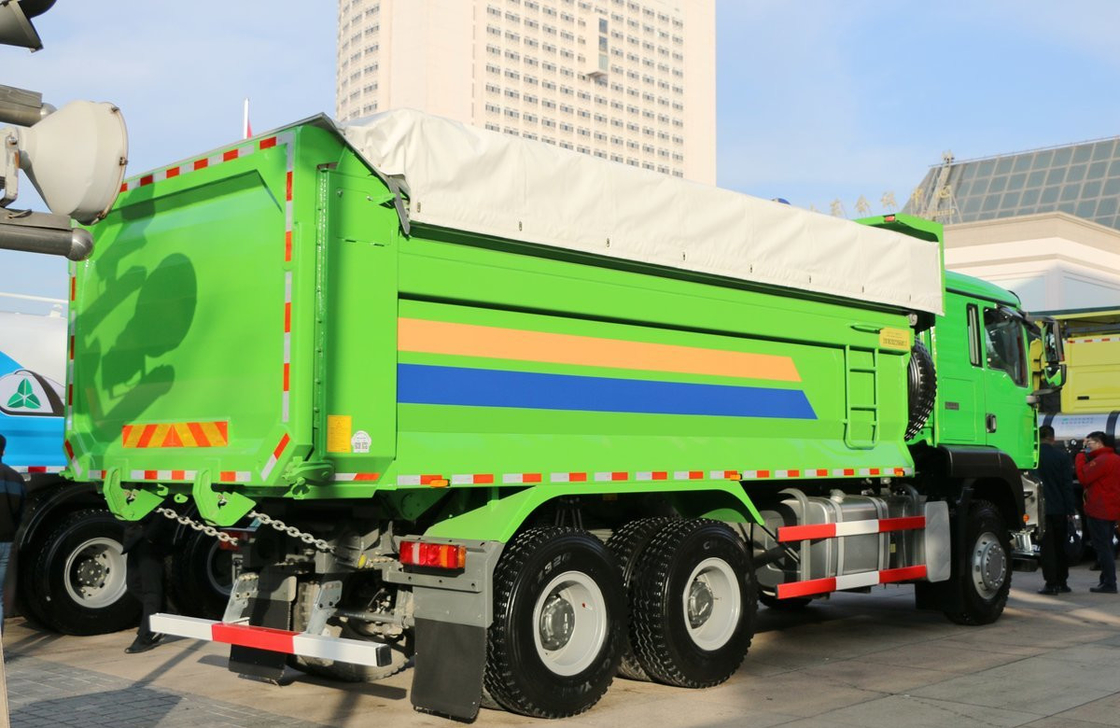 Camion spazzatura in vendita SITRAK G7H 6×4 Nuovo Euro 5 Emissioni Trasporto minerario carico 30 tonnellate