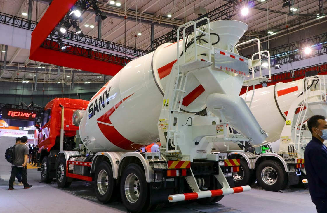 Camion per il trasporto di calcestruzzo 8×4 Sany Mixer 8 Cubic Hino Motore 307hp Trasmissione a 12 velocità