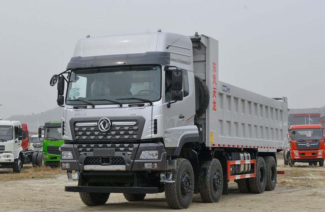 Dump Truck Trailer in vendita Dongfeng 8×4 Tipper 600hp Cummins Motore 6 cilindri Manuale