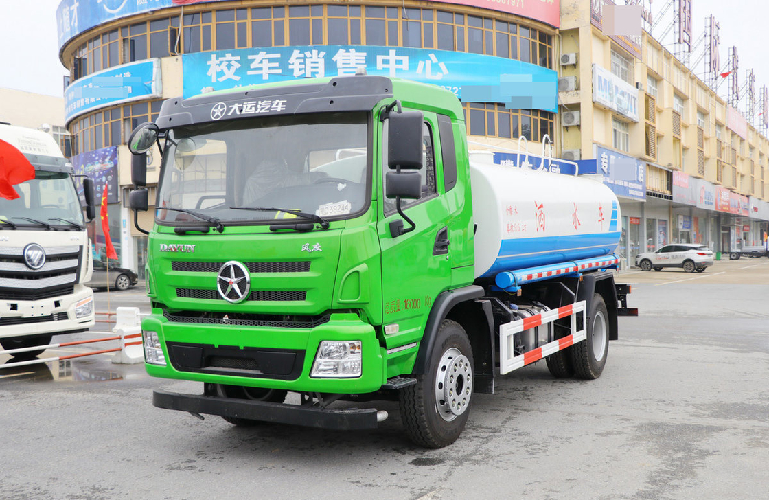 Camion cisterna dell'acqua 10000 litri singolo asse 4×2 modalità di guida Dayun sprinkler Yuchai motore