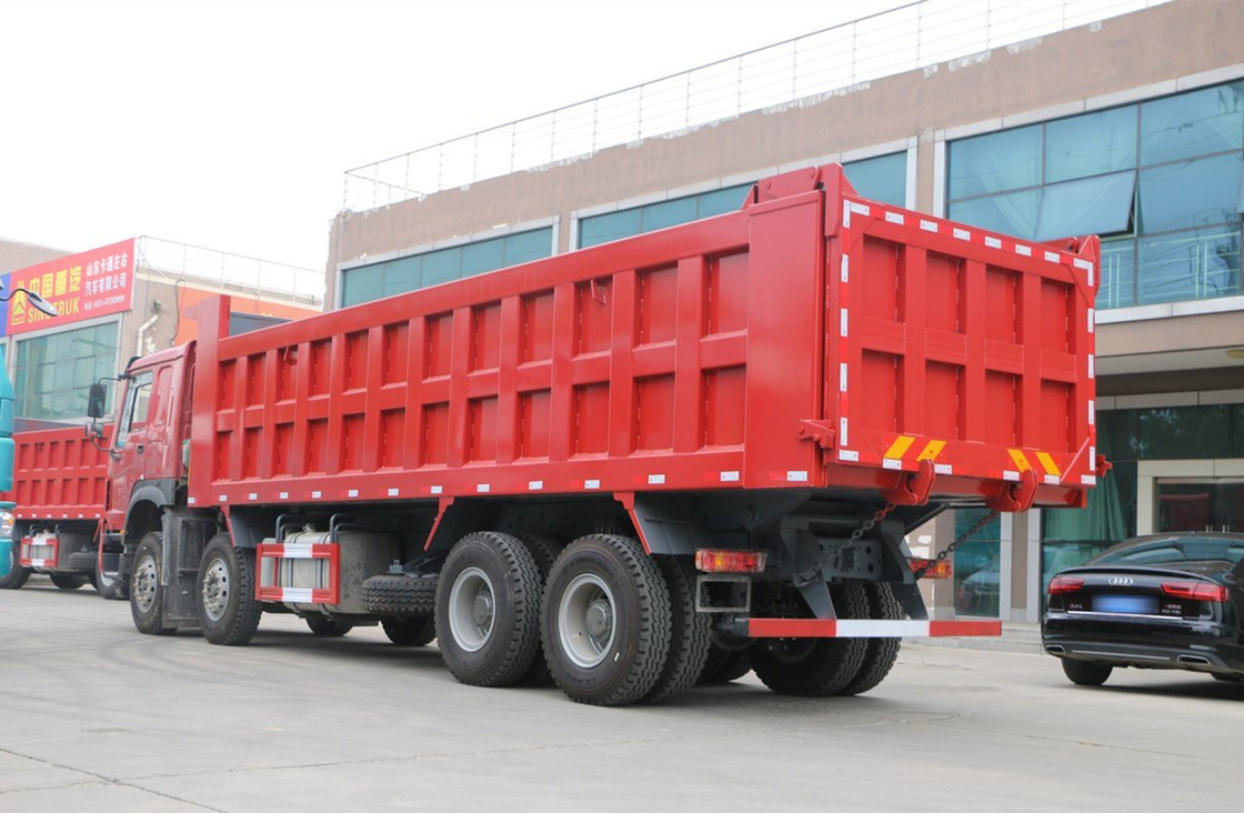 Sino Howo Dump Truck 76 Flat Cabin 8*4 Tipper Truck 30-50 tonnellate carica 12 pneumatici LHD&RHD