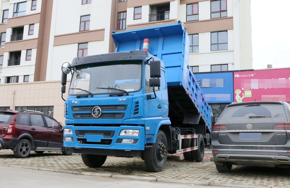 6 ruote camion spazzatura in vendita 4 × 2 piccolo tipper Shcman X6 singolo Alxe carico 5 tonnellate 160 hp