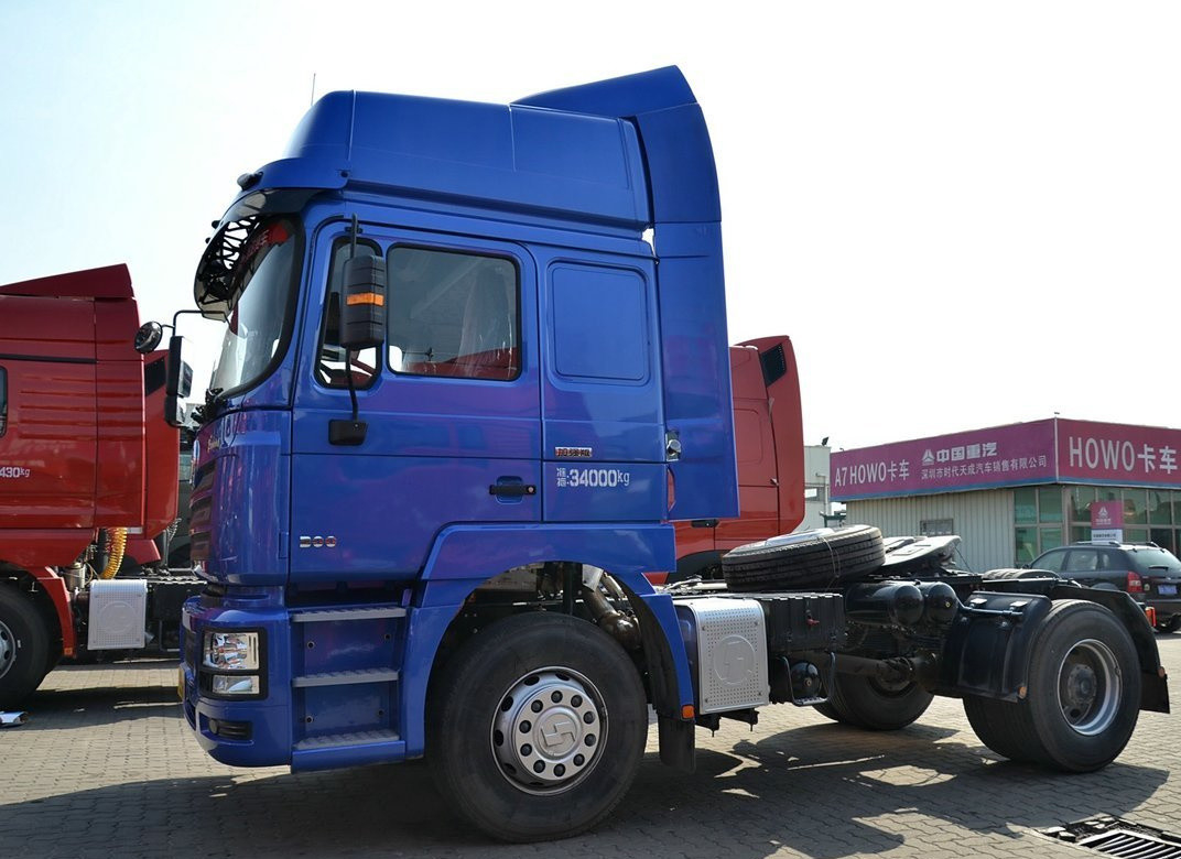 Camionetto Shacman F3000 4*2 Drive Mode Tractor Truck Alto tetto FAST 9- velocità trasmissione