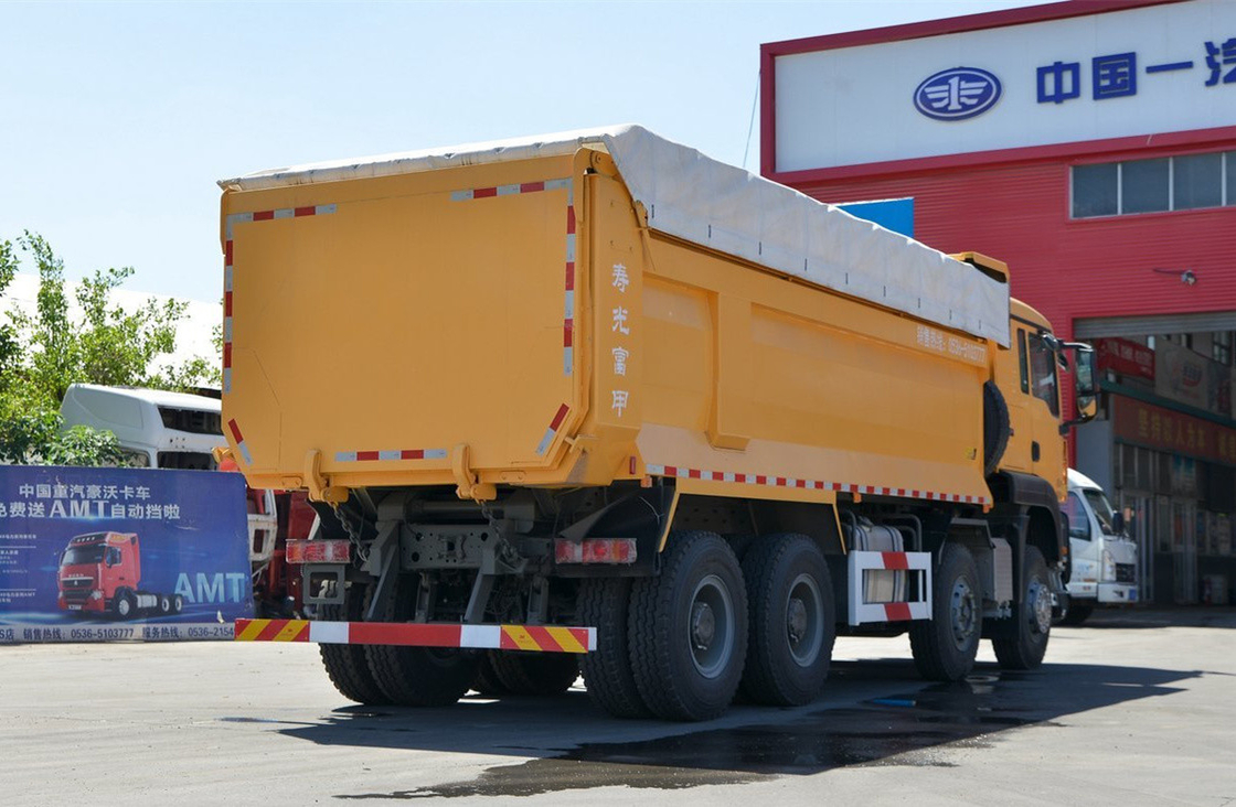 Camion miniere Sinotruck 8*4 SITRAK Weichai 400cv 30-50 tonnellate Carico utile 12 ruote LHD/RHD