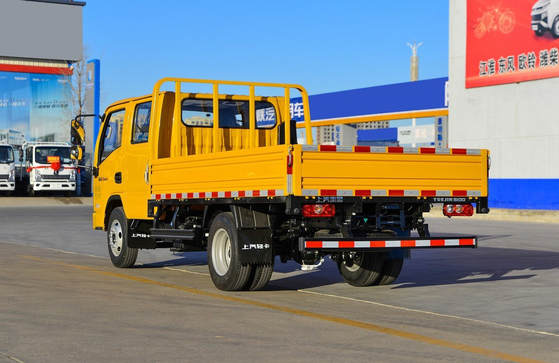 5 tonnellate Box Truck 2 file Cabina 2 + 3 posti a sedere Flat Bed Box Con 3,2 metri Yunei Motore 116 hp