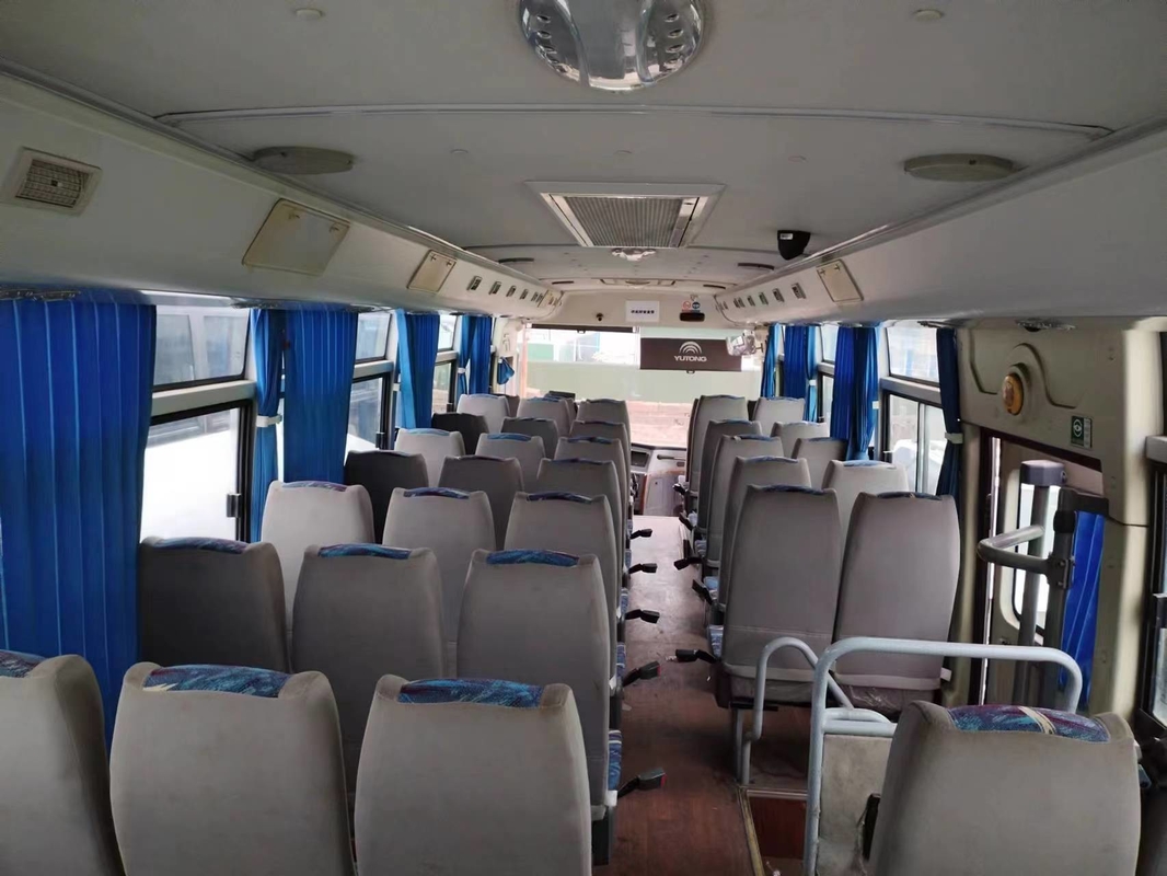 Autocarri usati Yutong 2 per 3 posti Disponibilità 59 posti Autobus di seconda mano 2016 Anno buono A/C