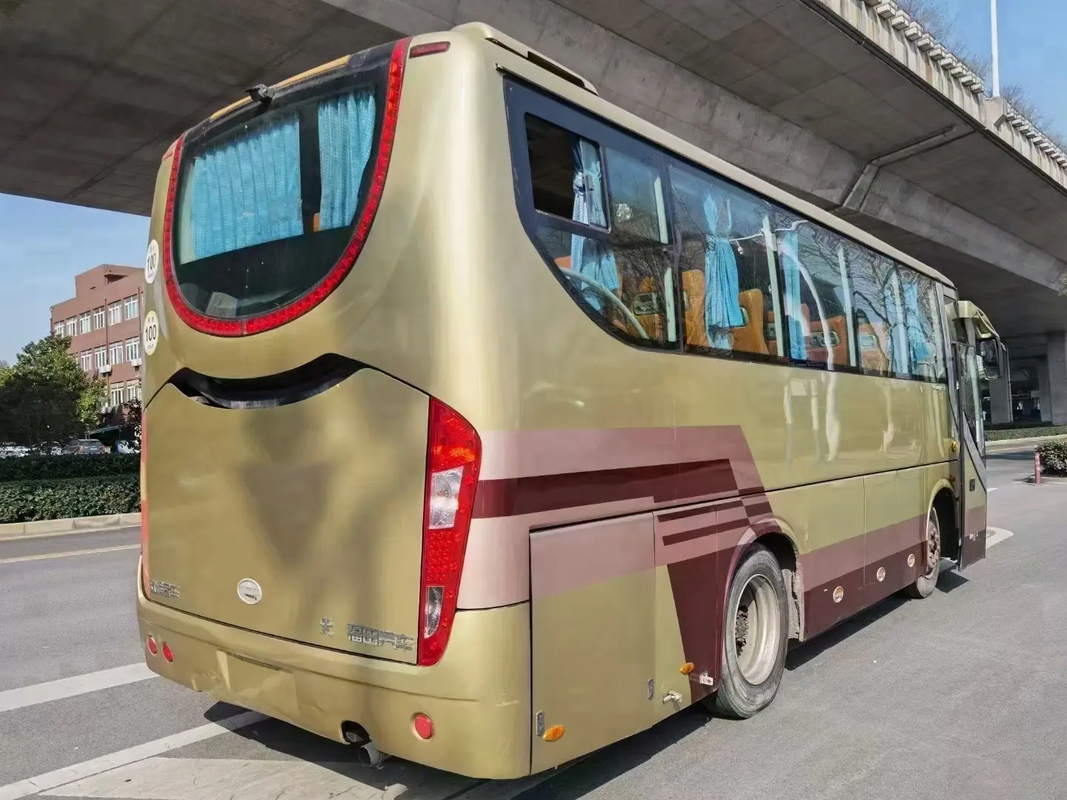 BJ6800 Autobus diesel con aria condizionata a sinistra con grande spazio per il bagaglio