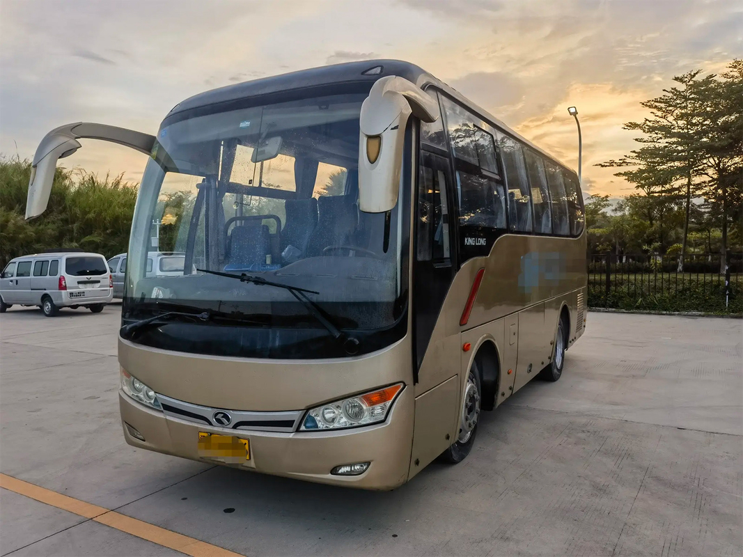 XMQ6759 Euro 4 Standard 7.5m a guida sinistra Motore diesel KingLong Autobus passeggeri usati