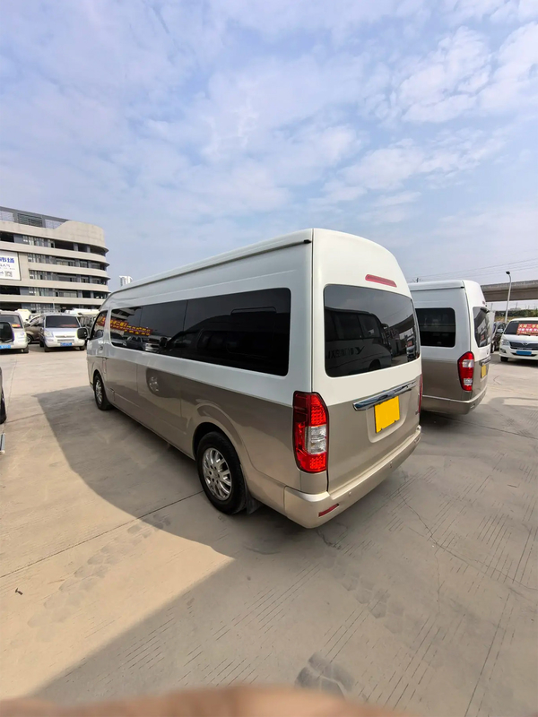 Mini Coach usato 2017 anno 19 posti motore a olio porta oscillante esterna Jinlong Hiace